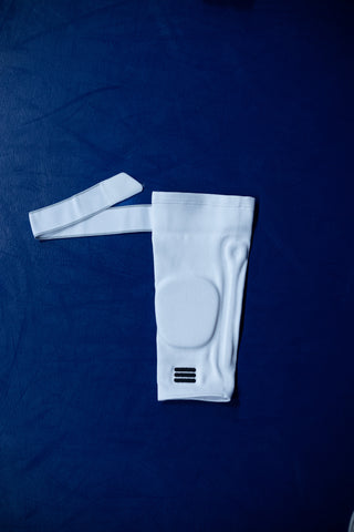 Guardian Knee Pad - White